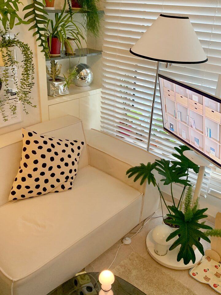 short form carousel card thumbnail