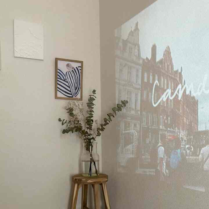 #Theposterclub #IKEA #リューズガラス #プロジェクター #ワンルーム  #インテリア #北欧 #北欧スタイル #一人暮らし #アイテム #アート #ユーカリ #かすみ草