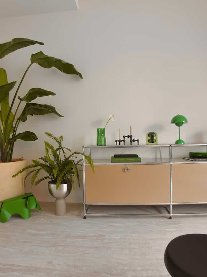 🐉🐉🐉

#usm #usmhaller #usmmodularfurniture #usmハラー #cassina #charlotteperriand #カッシーナ #シャルロットペリアン #andtradition #アンドトラディション #tomdixon #トムディクソン #stoffcandleholder #ikea #イケア #vitra #ヴィトラ #aytm