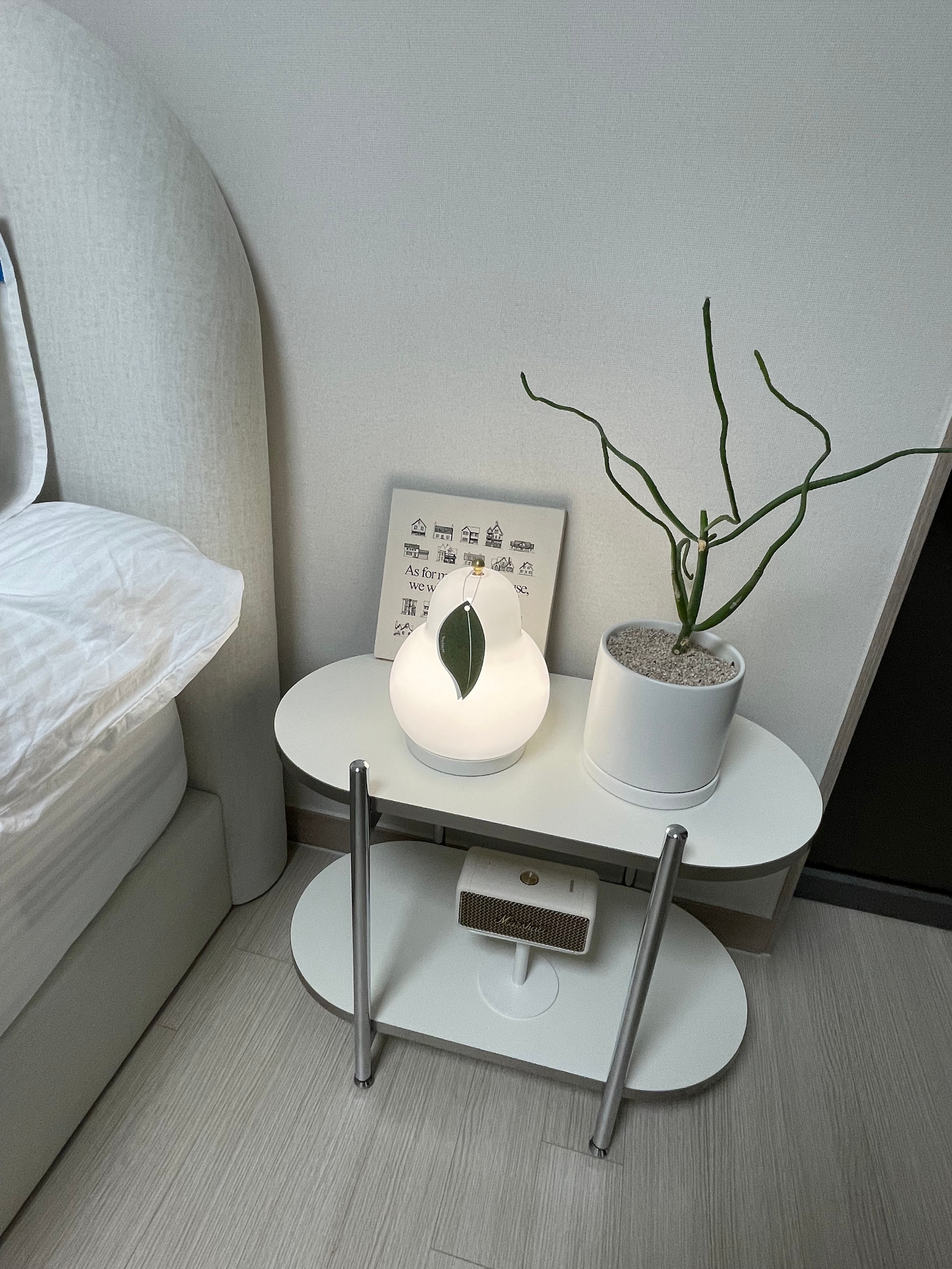 Blooming Foldable Floor Coffee Table user photo