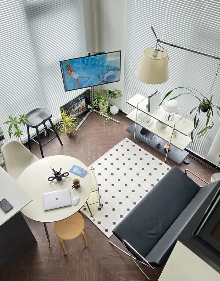 short form carousel card thumbnail