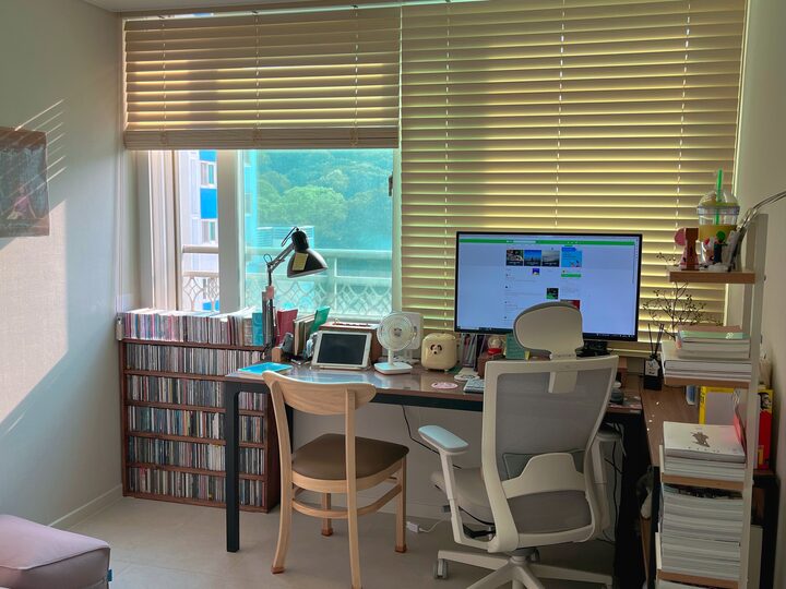 short form carousel card thumbnail