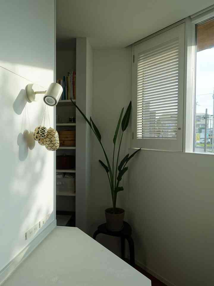 朝日が差し込むキッチンが綺麗で撮影😊

#キッチン #日差し