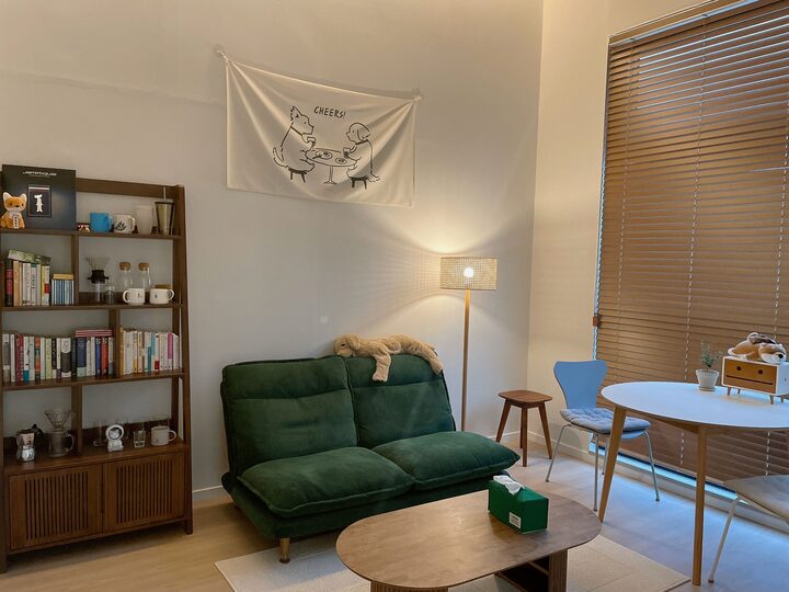 short form carousel card thumbnail