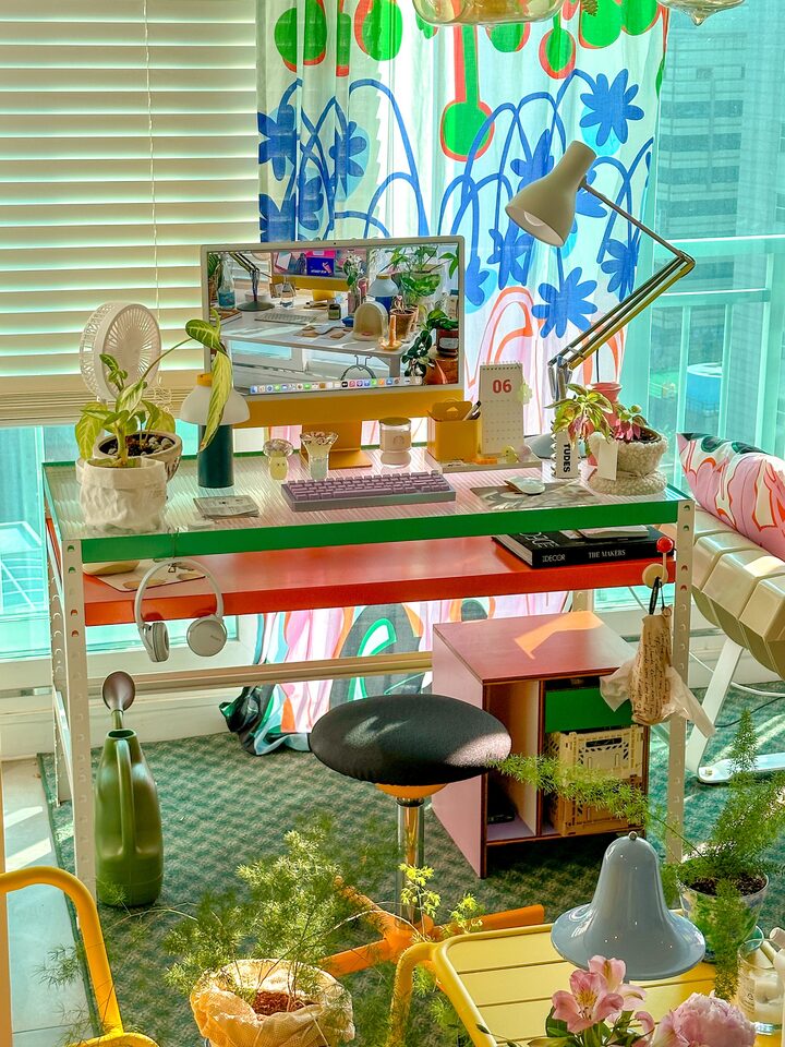 short form carousel card thumbnail