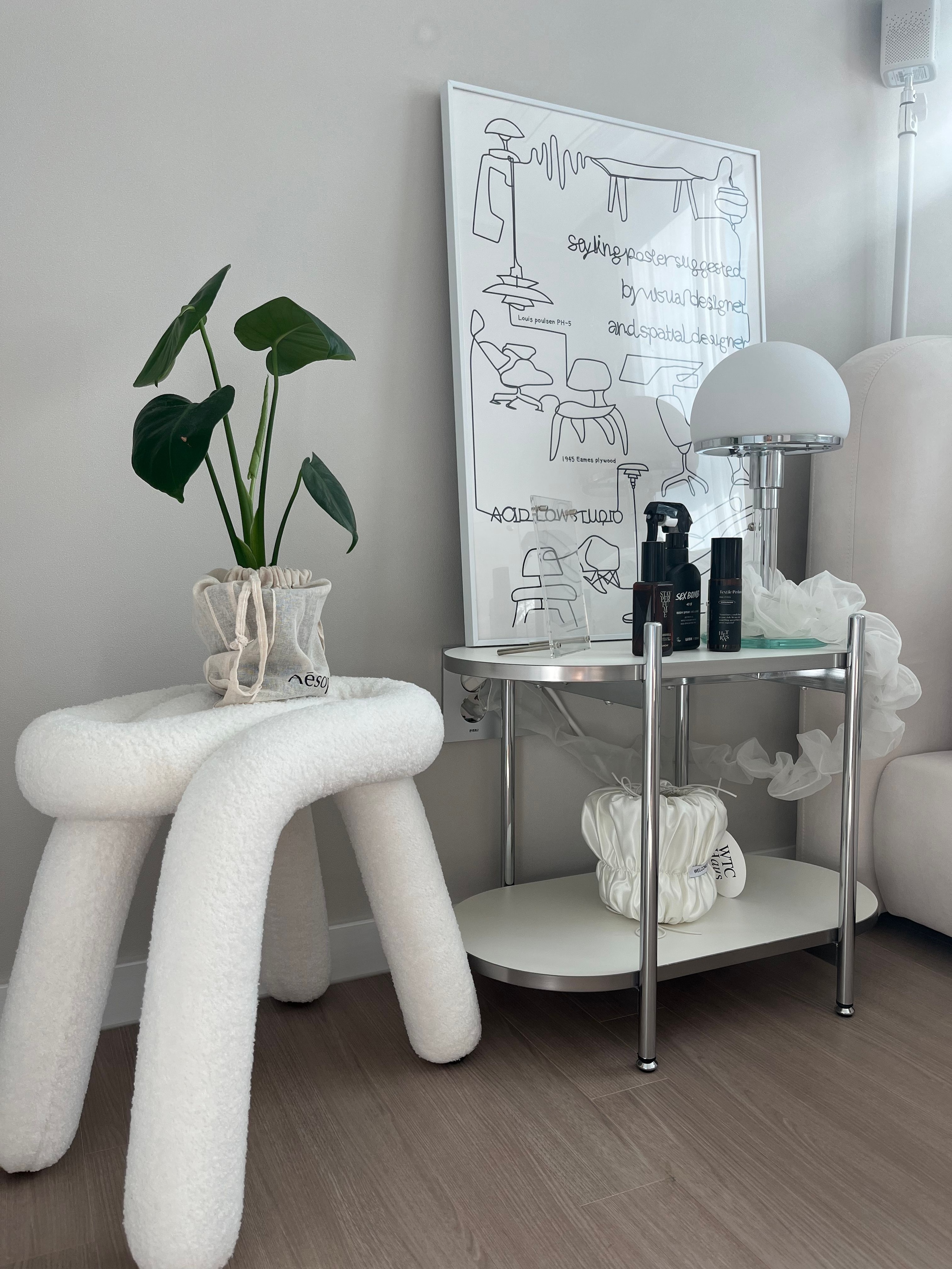Curved Bouclé Fabric Stool user photo