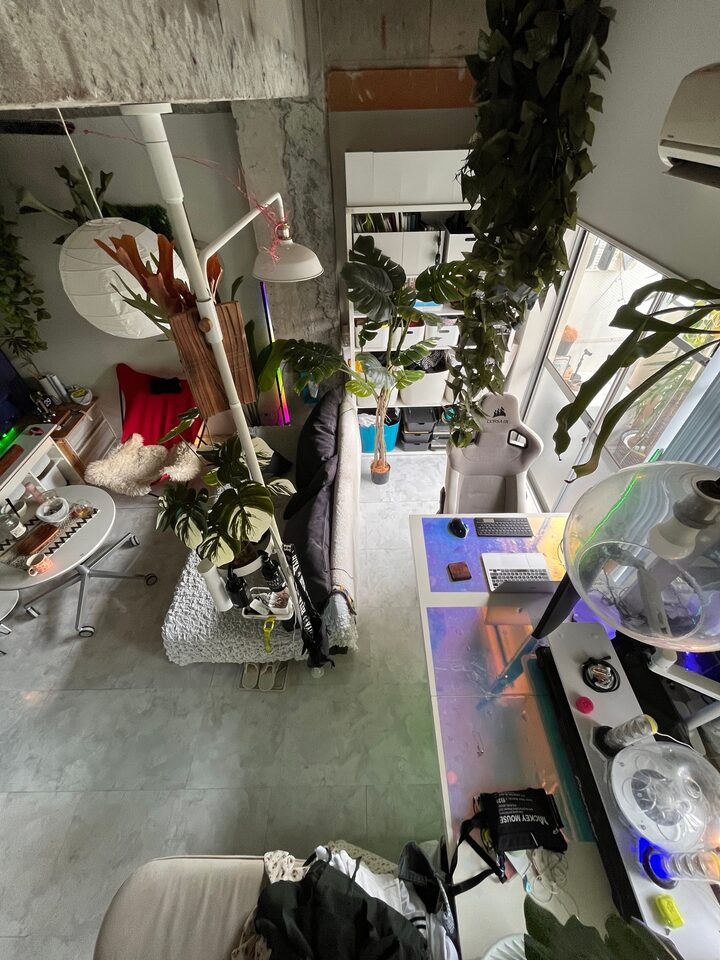 short form carousel card thumbnail