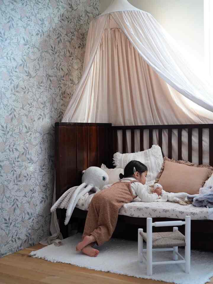 秘密基地みたいな空間、子どもは大好きだよね🧸いつもここで遊んでます。
#子ども部屋 #子供部屋 