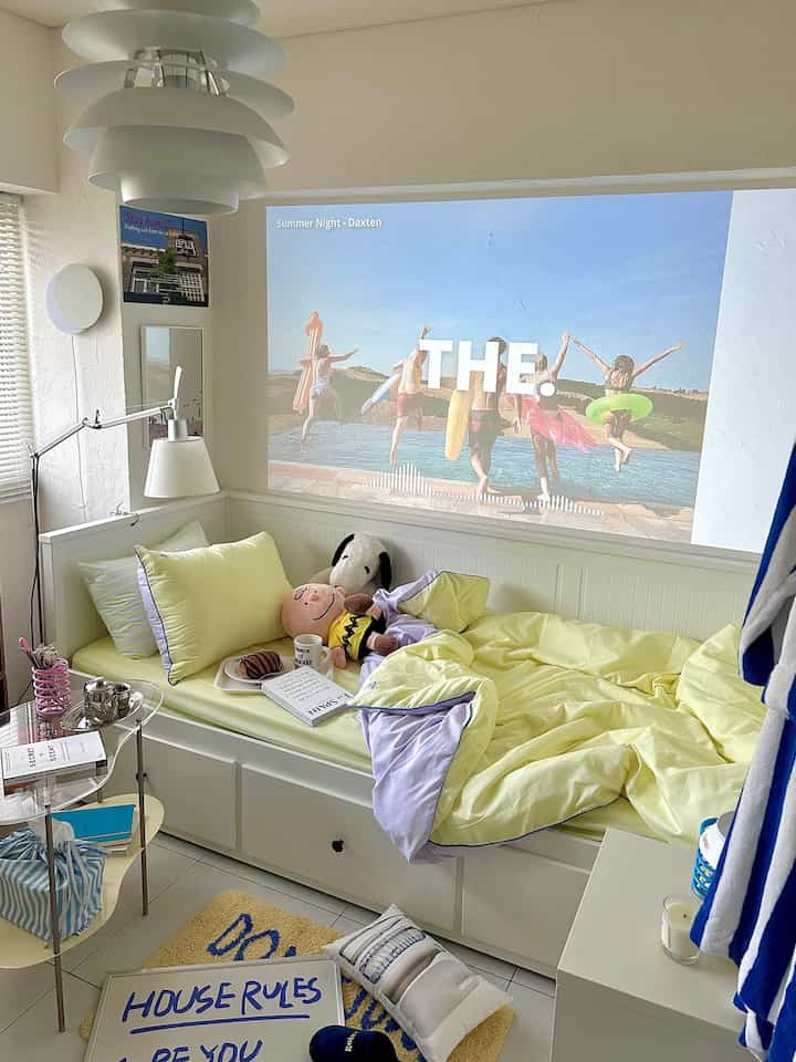 new 寝具🛌 カラーが沢山あって迷ったけど
yellow×purpleにしてみた💛💜
2wayで使えるのと肌触りが良くて最高🫶🏻

#ベッドルームスタイリング #ベッドルーム
#ベッドインテリア #寝室 #寝室スタイリング #寝具インテリア #寝具 #寝具おすすめ #寝具セット 