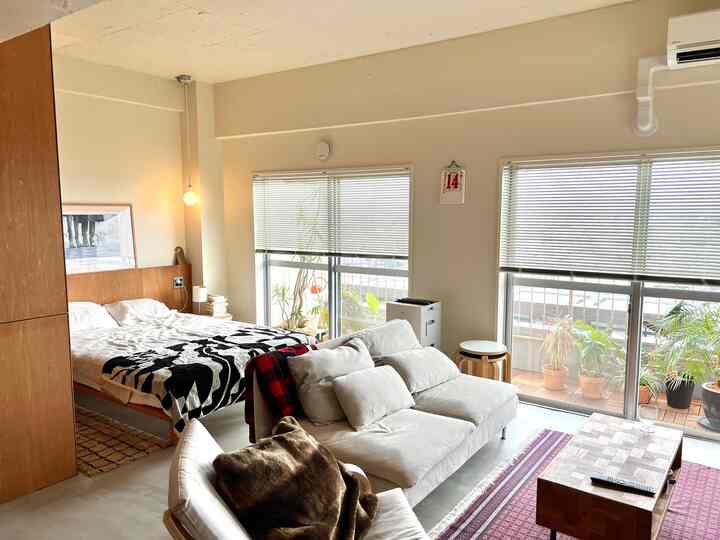 We redecorated 🤖🤖🤖

#renovation #interiordesign #interiorstylists #interiordecor 
#vintagefurniture #海外インテリア #リノベーションマンション #ヴィンテージインテリア #ヴィンテージ家具 #ミッドセンチュリー家具 #モダンインテリア #モダンリビング #モダン住宅 #整理収納 #見せる収納 #暮らしの記録 #シンフ living #日々の暮らしを楽しむ #くらしを楽しむ #部屋作り #部屋紹介
