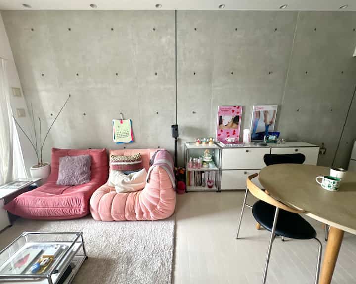 センターライン 

#ligneroset #リーンロゼ #モモナチュラル #モールテックス #CARLHANSEN&SØN #ch88p #ウェグナー #usmハラー #カラフルインテリア #賃貸インテリア #アート #奈良美智