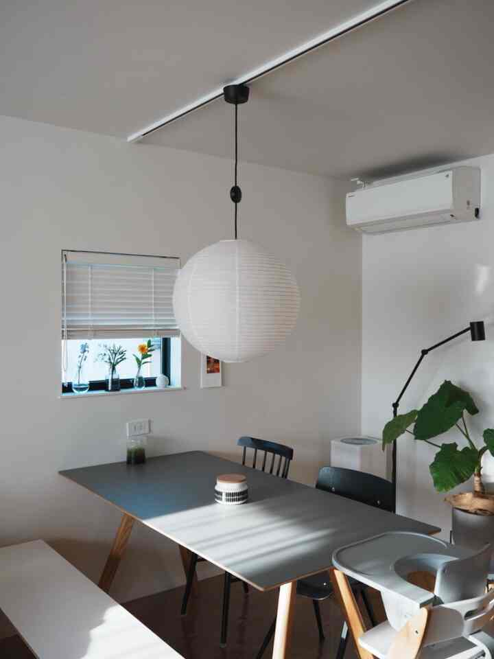 朝のダイニング🌅

#ダイニング #ダイニングスペース #北欧インテリア #hay #ダイニングチェア #ベンチ 