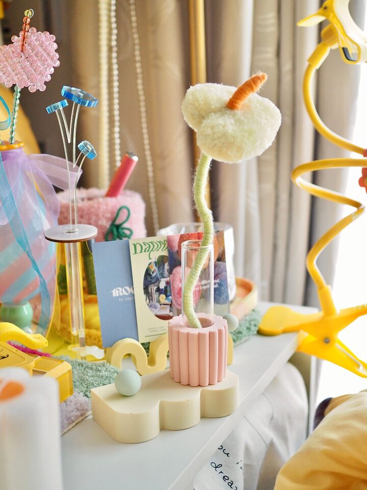 short form carousel card thumbnail