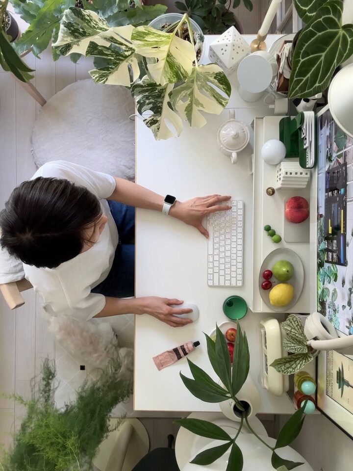 short form carousel card thumbnail