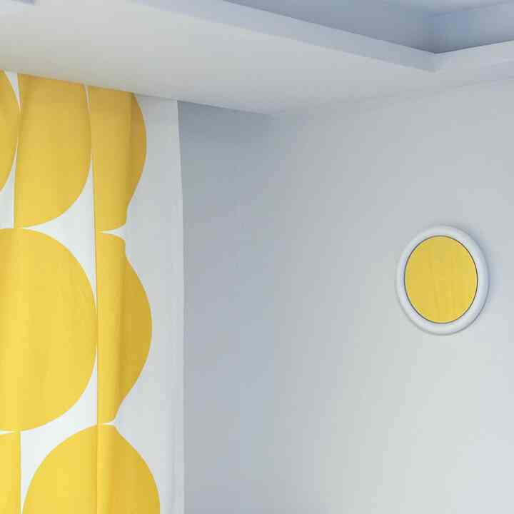 「大きな窓にシフォンカーテン」がベーシックなスタイリングですが、何かが気になるなら二重で✨ポイントカーテン✨どうですか？
パターンプレイグルメのドロップドロップドロップでカーテンちょうど一幅買ってポイントにつけてみたのにとても綺麗。
-
#yellowinterior #yellowstyle #옐로우인테리어 #드롭드롭드롭 #홈스타일링 #아파트인테리어 #홈스타그램