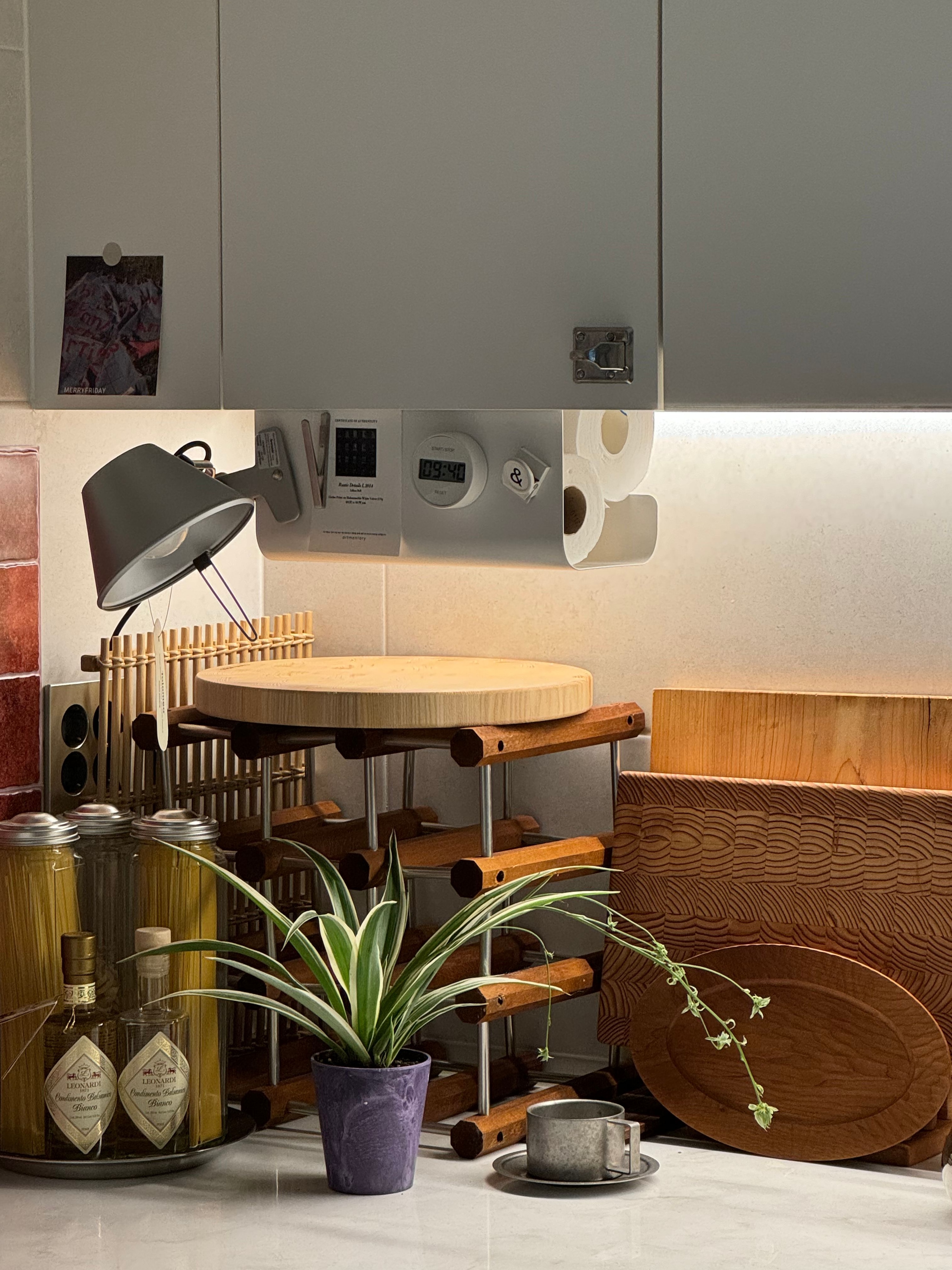 Magnetic Multi Rack Kitchen Towel Holder user photo