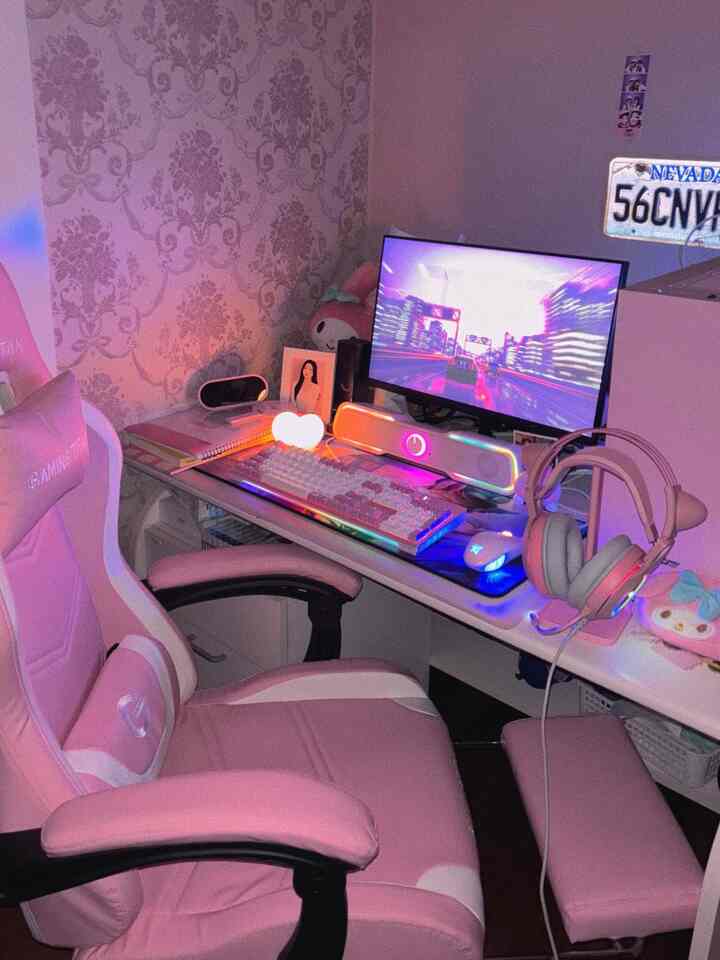長い間作りたかったピンクのコンピュータールーム💕🩷🎀💗

＃ピンクダック＃デスクテリア