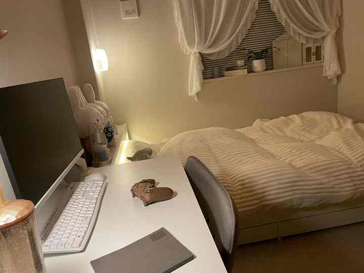 Mungkin suatu hari nanti seleraku akan berubah. Tapi ini satu-satunya ruangan yang ingin aku tinggali saat ini☁️🫧

 #ルームツアー #部屋紹介 #roommakeover #roomtour #韓国インテリア #韓国雑貨 #インテリア好きな人と繋がりたい  #인테리어 #방소개 #룸투어 #마이룸 #miffy
