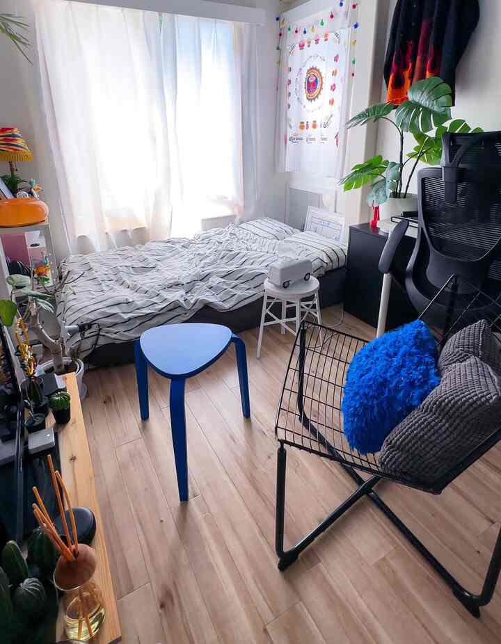 I just got an IKEA stool

The bright blue in my room is starting to add color

It feels summery🟦🔵💙

#IKEA #イケア #IKEA購入品 #スツール #青色 #ブルー #インテリア #インテリアコーディネート #インテリアデザイン #おしゃれ #部屋作り #部屋インテリア #シンプルインテリア #ナチュラルインテリア #北欧インテリア #モダンインテリア #夏インテリア #夏の部屋 #夏カラー #カラフル #お部屋改造 #新しい家具 #模様替え #おしゃれな部屋 #インテリア好き #ホームデコレーション #DIYインテリア #暮らしを楽しむ #おうち時間 #インテリア好きな人と繋がりたい