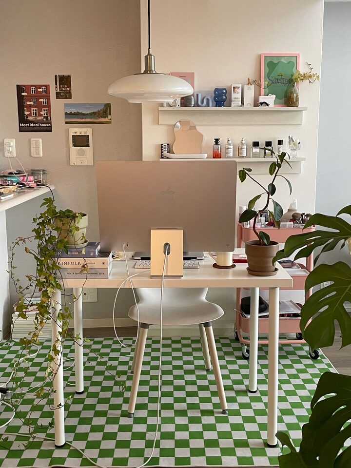 short form carousel card thumbnail