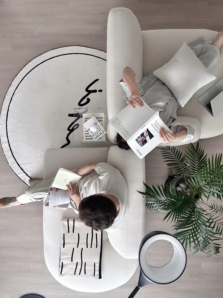 short form carousel card thumbnail