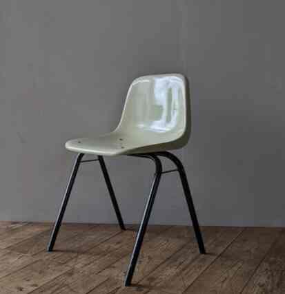 FRP スタッキングチェア ヴィンテージ