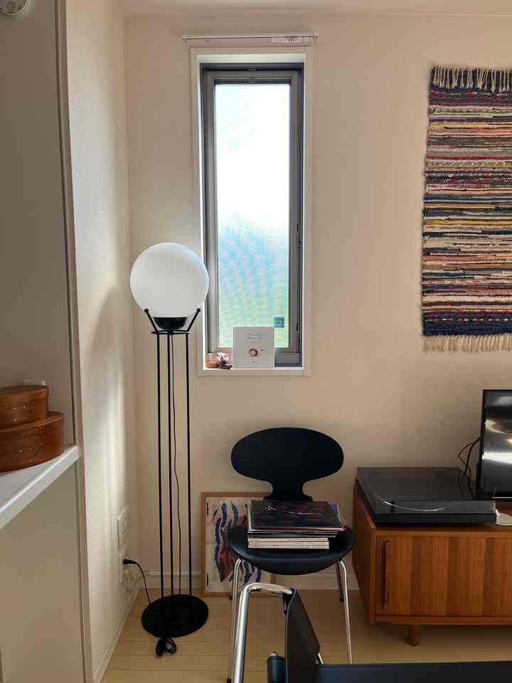 朝だけ光が入るレコードスペース💿♡
#レコードプレイヤー