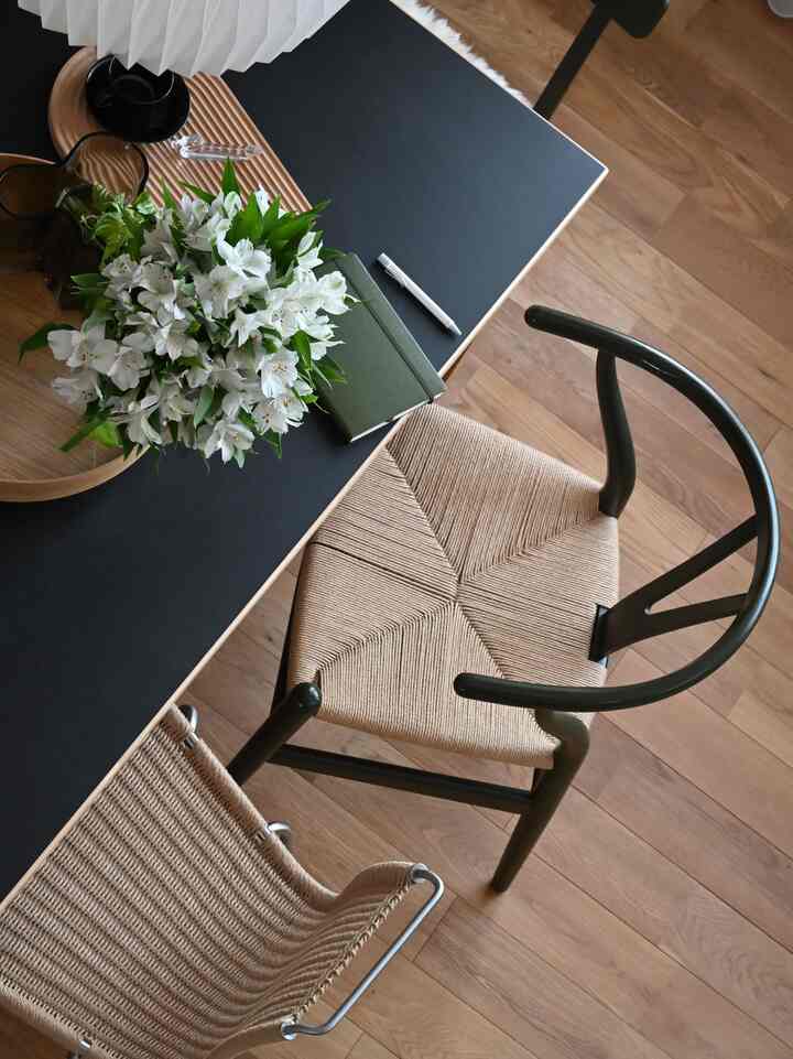 上から見たYチェアとpk1。編みがよく見えてステキな角度。 #北欧名作チェア