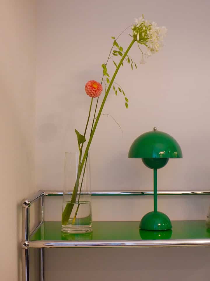 おにゅー🟢
植物ポットが届いてないのでまだ未完成。

#usm #usmhaller #usmmodularfurniture #usmハラー #andtradition #アンドトラディション
