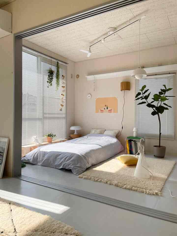 我が家のいいところは、簡単に模様替えできるところです☺️

#模様替え #ベッドルーム #賃貸 #賃貸インテリア #賃貸DIY #インテリアコーディネート 