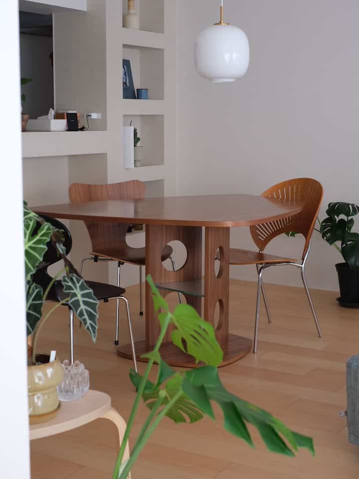 リノベして引っ越しして初めての夏。
緑がモリモリ増えてきました😊

#IKEA家具 #FRITZHANSEN #TECTA