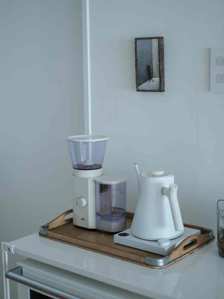 新しいコーヒーミル。BRAUNの電動ミルを購入しました。

#コーヒーミル #インテリア雑貨 #キッチンインテリア