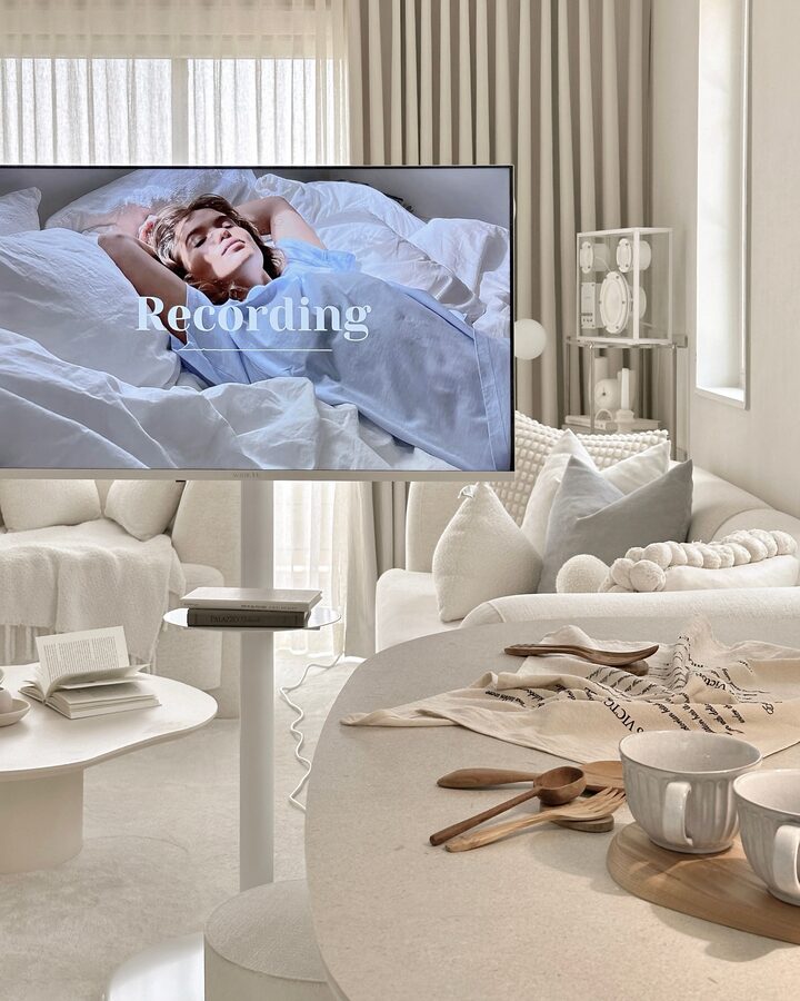 short form carousel card thumbnail