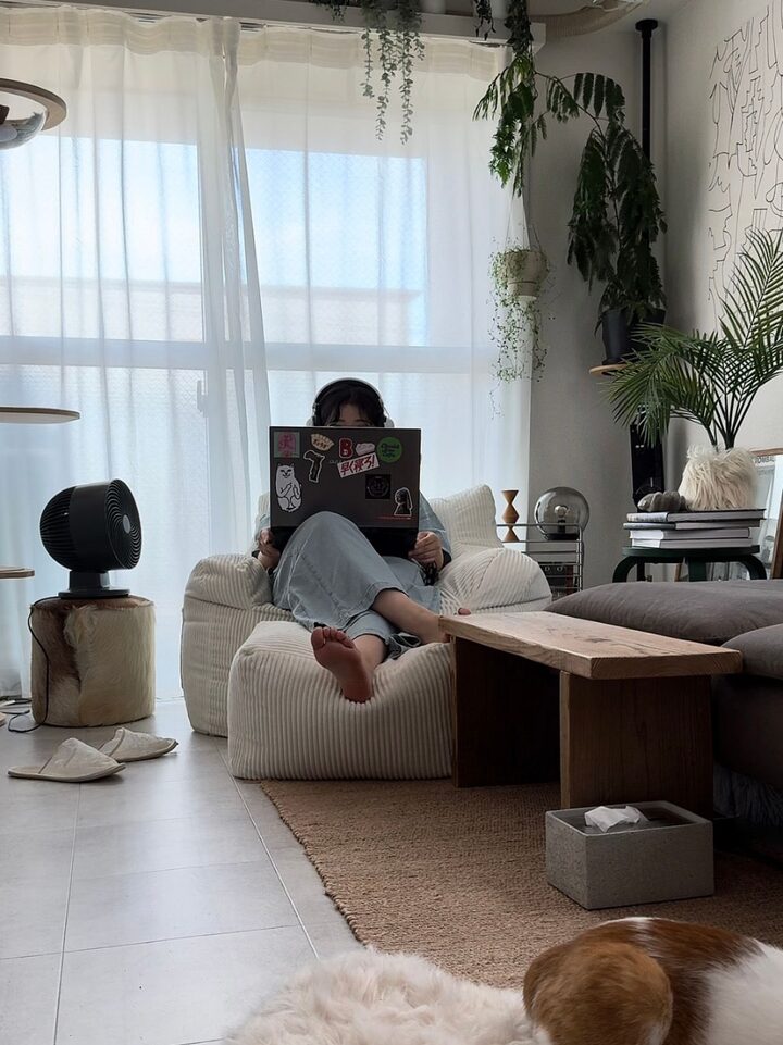 short form carousel card thumbnail