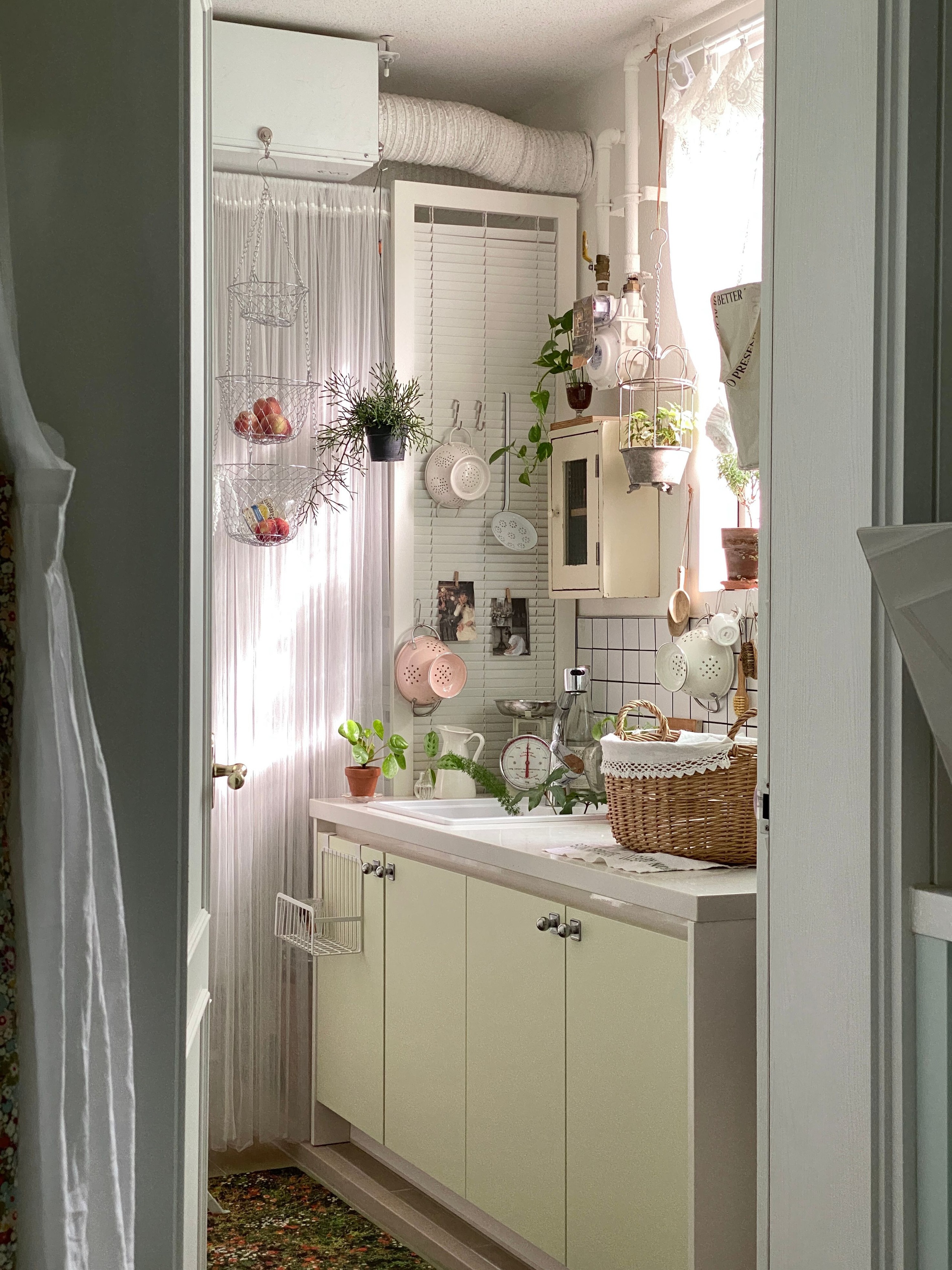 Leere STUDIO お花畑 ラグ グリーン マイクロファイバー サイズ（横