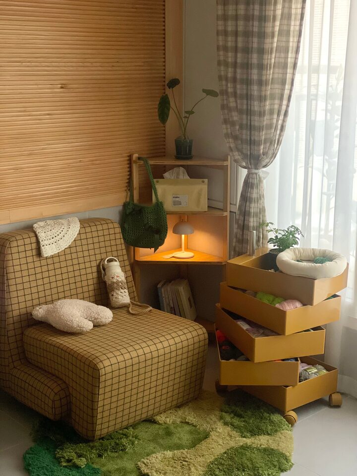 short form carousel card thumbnail