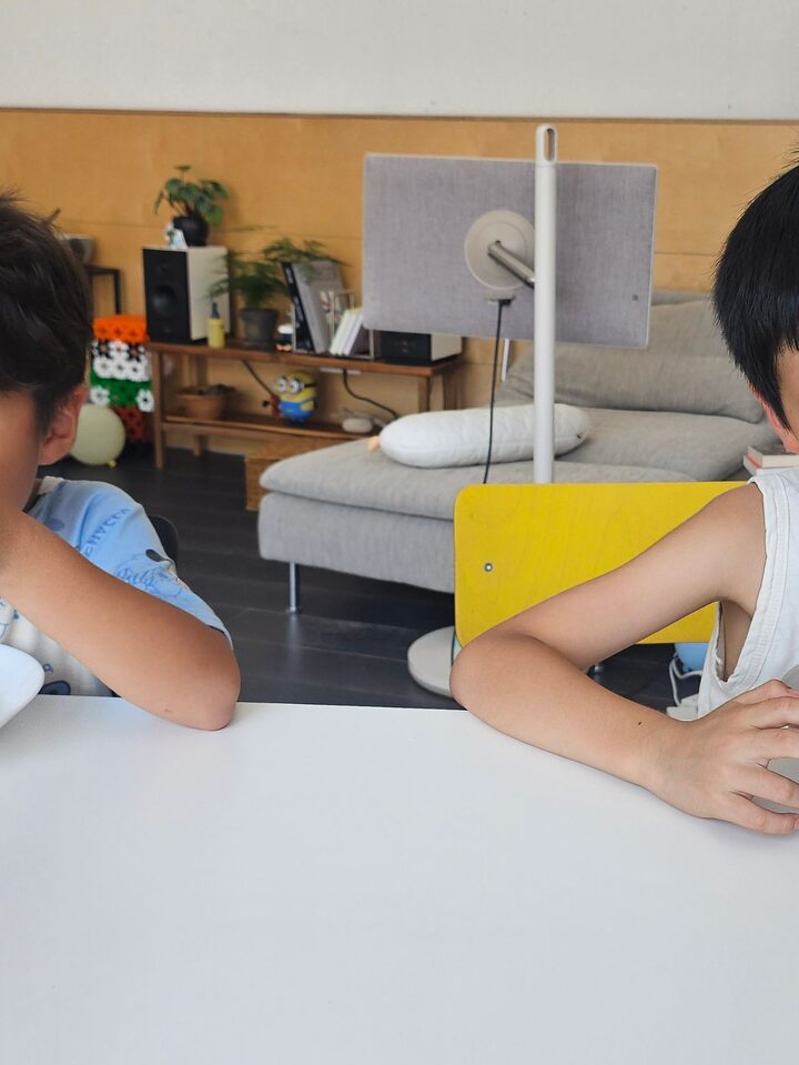 short form carousel card thumbnail