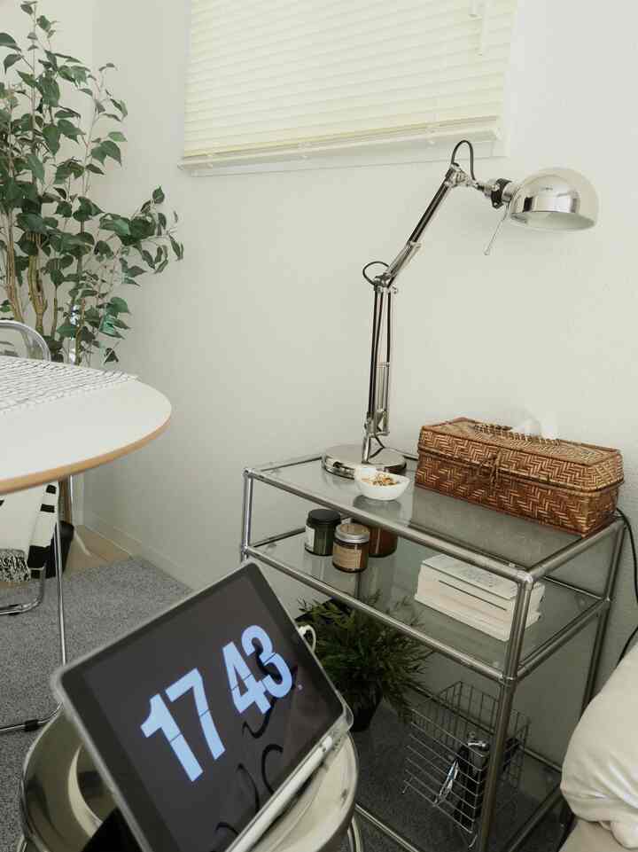 🤍🤍🤍


#ワンルーム家具配置 #ワンルーム #ワンルームインテリア #ワンルームベッド #ベッド #ベッド照明 #ベッドインテリア #プロジェクター #モノトーンインテリア #モノトーン #モジュール家具 #モジュール収納 #韓国インテリア 