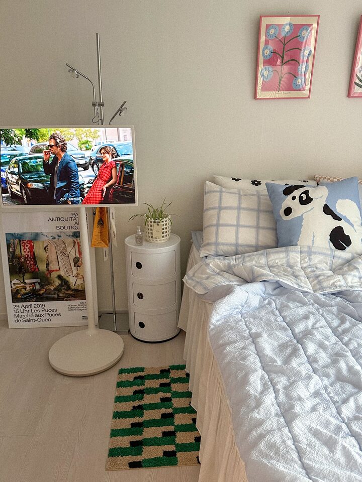 short form carousel card thumbnail