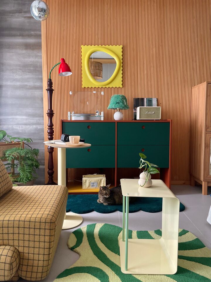 short form carousel card thumbnail