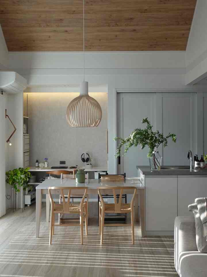 横並びダイニング #アイランドキッチン  #横並びキッチン #ダイニングスペース 