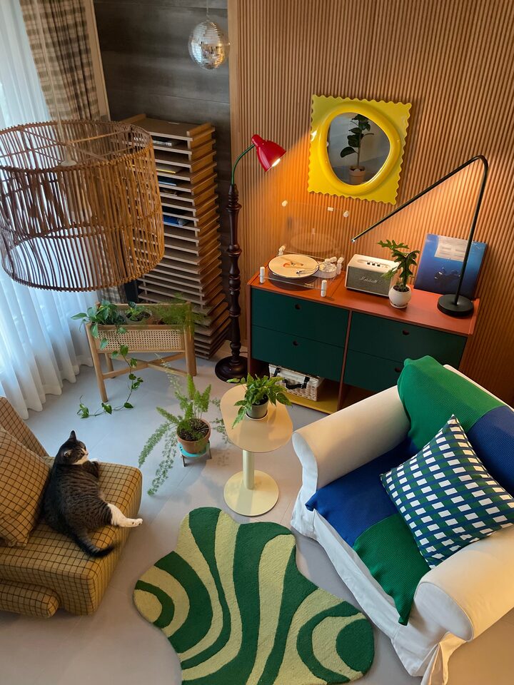 short form carousel card thumbnail