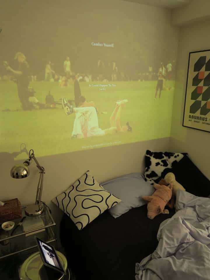 🖤🩵


#ワンルーム #ワンルーム家具配置 #ワンルームインテリア #ワンルームベッド #プロジェクター #モジュール家具 #モジュール棚 #韓国インテリア　