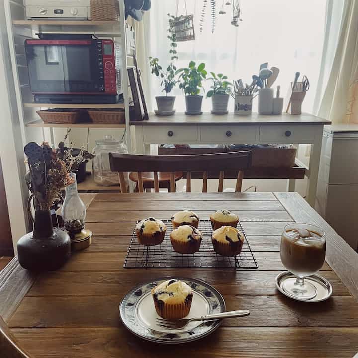 おやつにブルーベリーマフィンを焼いた日🫐


#カフェ雰囲気 #カフェインテリア #アンティークインテリア ビンテージインテリア