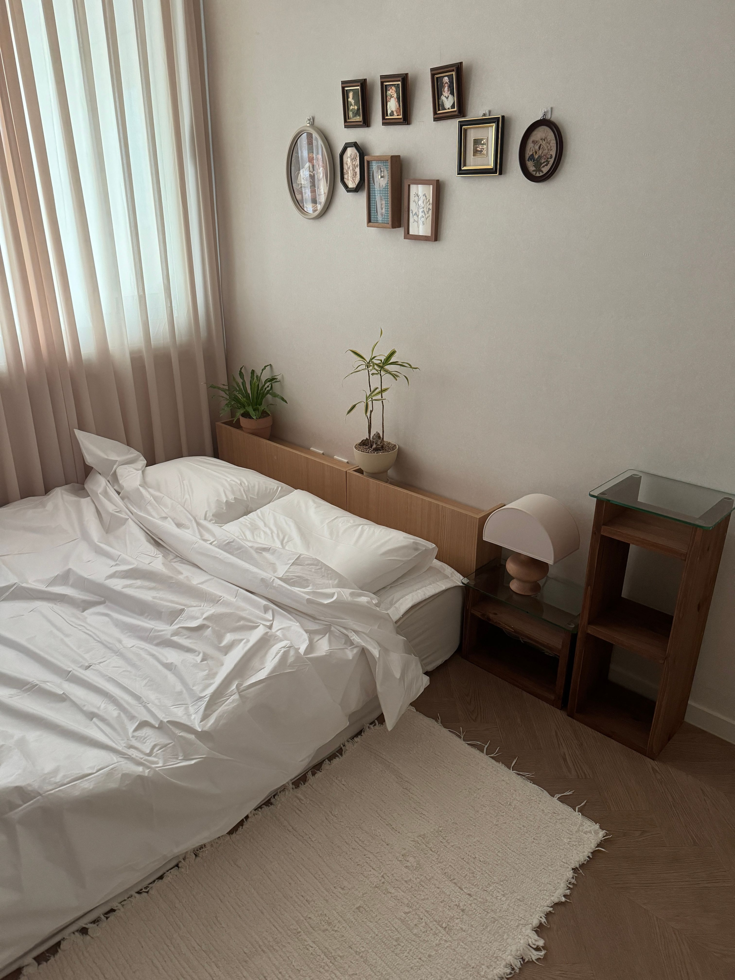 Low Bed Headboard with Concealed Shelf Storage user photo
