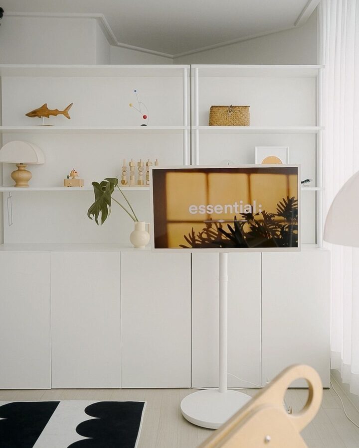 short form carousel card thumbnail