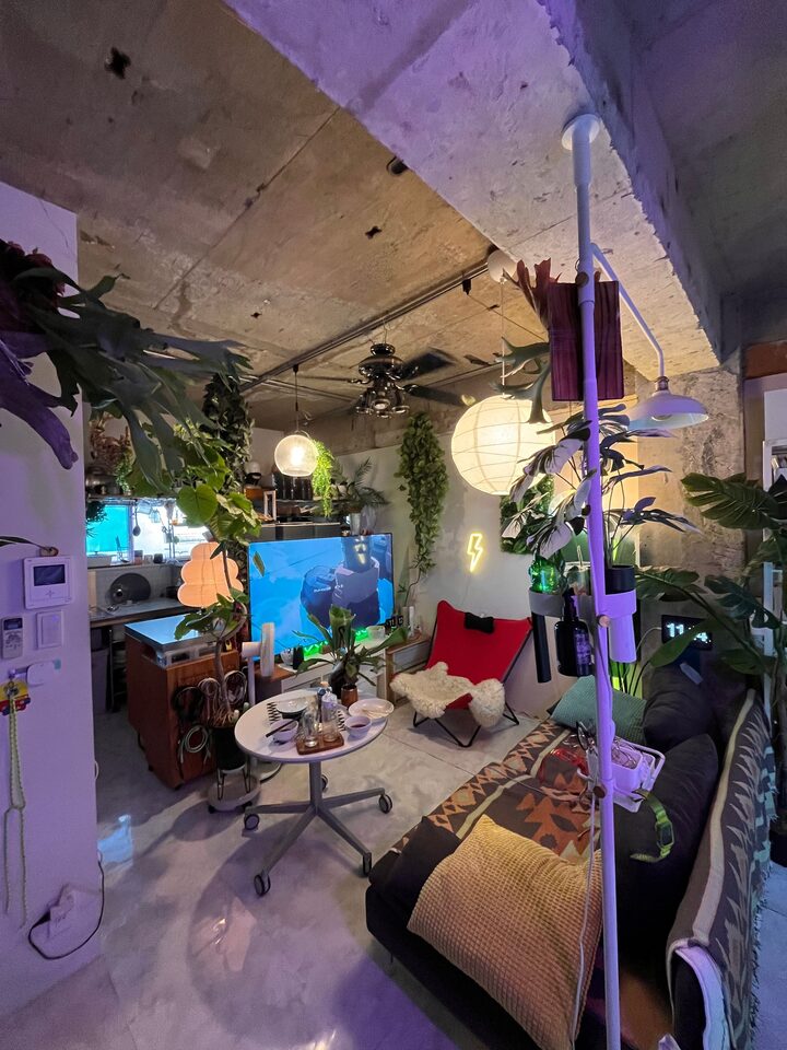 short form carousel card thumbnail