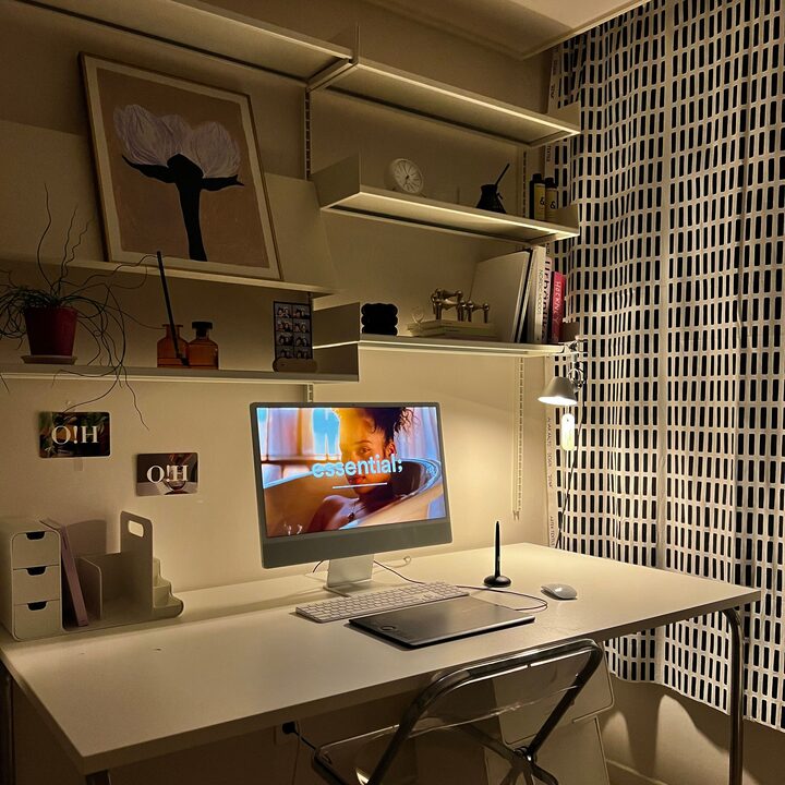 short form carousel card thumbnail