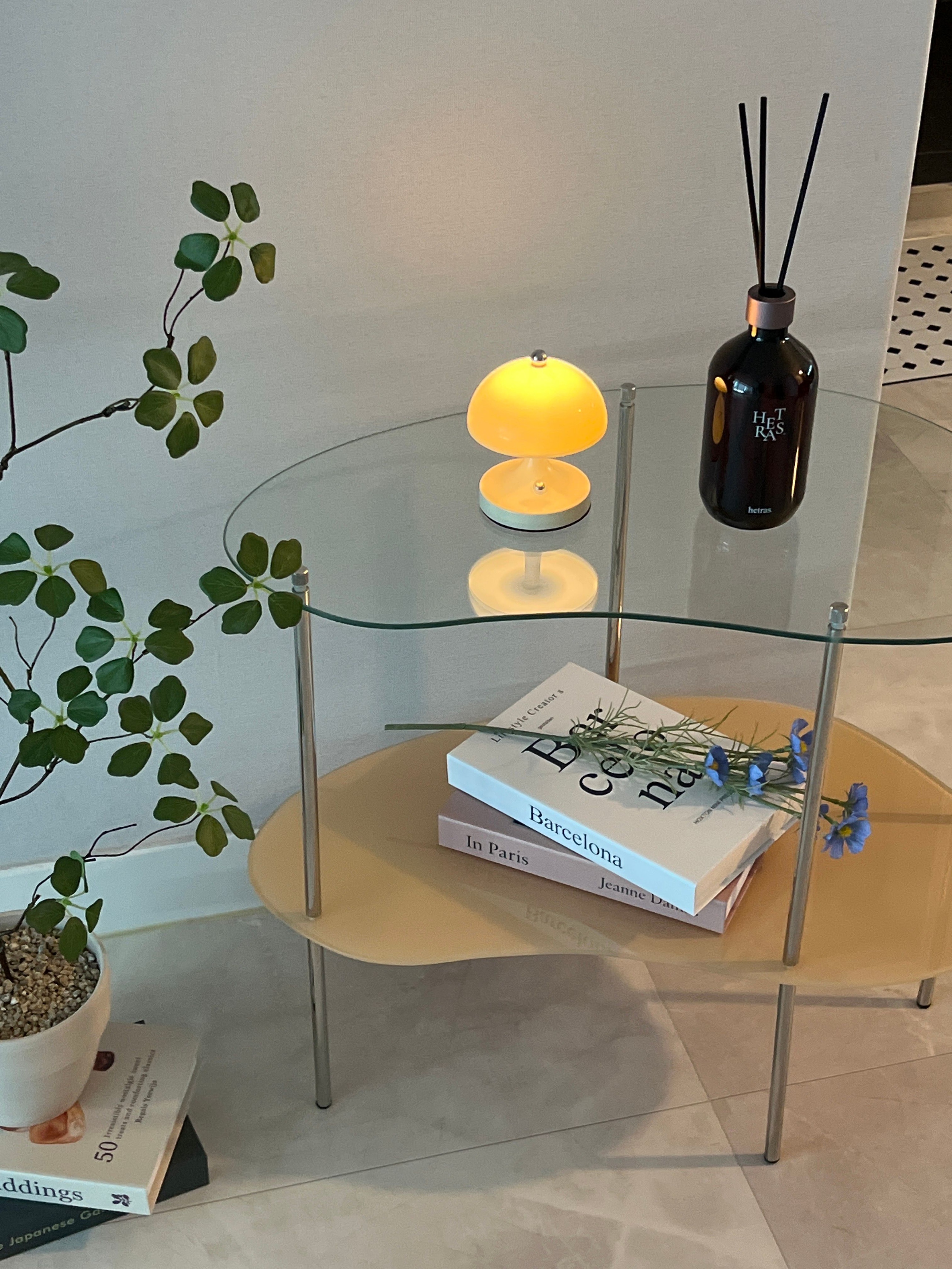 2-Tier Wavy Glass Table user photo