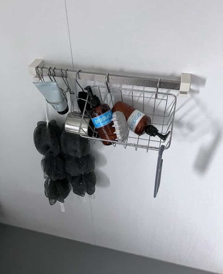 kamar mandi
Kami juga secara bertahap beralih ke baja tahan karat di sini.
Dan untuk penyimpanan gantung
#Kamar mandi #浴室 #吊るす収納 #ステンレス #無機質 #シンプルな暮らし #シンプル